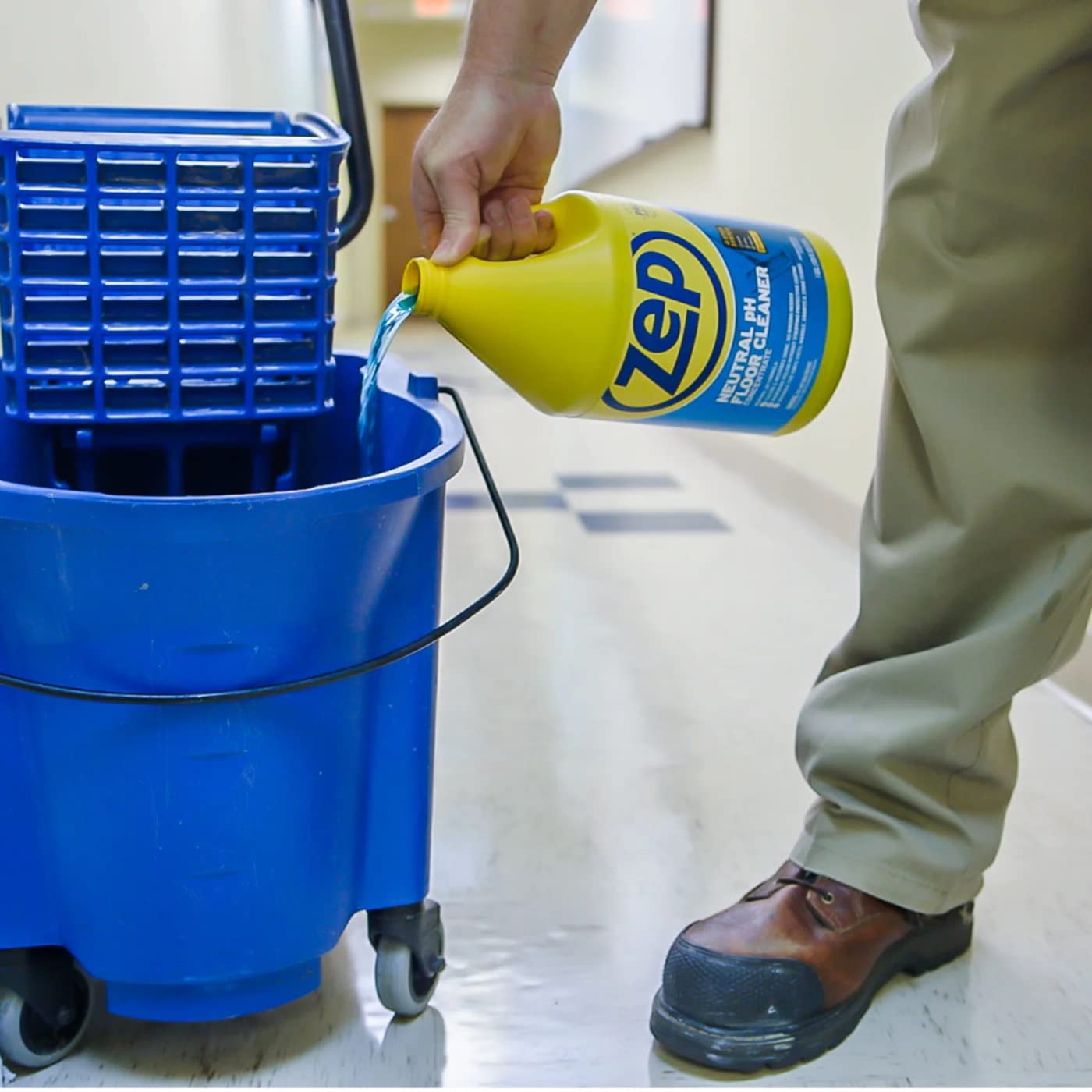 Zep Neutral PH Industrial Floor Cleaner - 1 Gallon - ZUNEUT128