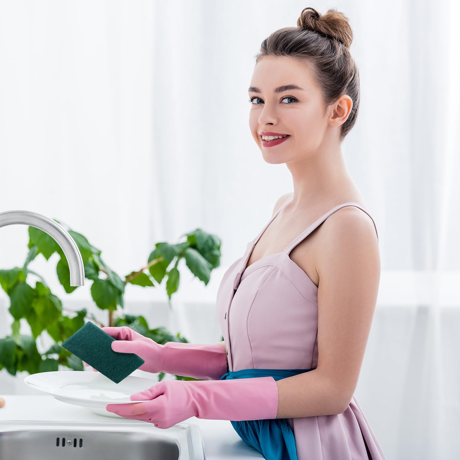 Heavy Duty Scouring Pads Non Scratch, 4.3 x 3 x 0.3 in (50 / 100 / 150 / 200 Pcs )