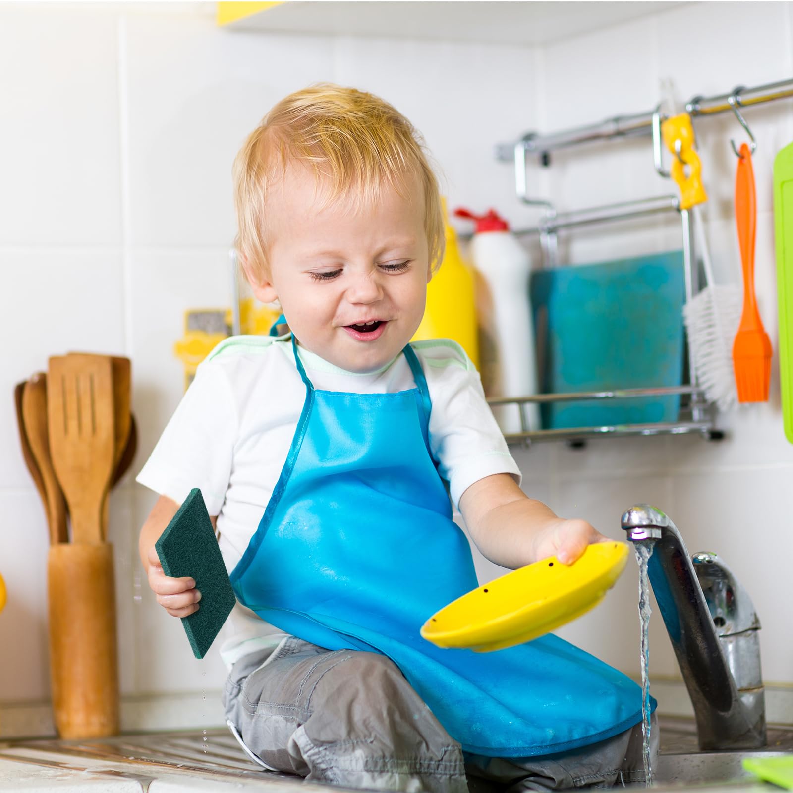 Heavy Duty Scouring Pads Non Scratch, 4.3 x 3 x 0.3 in (50 / 100 / 150 / 200 Pcs )