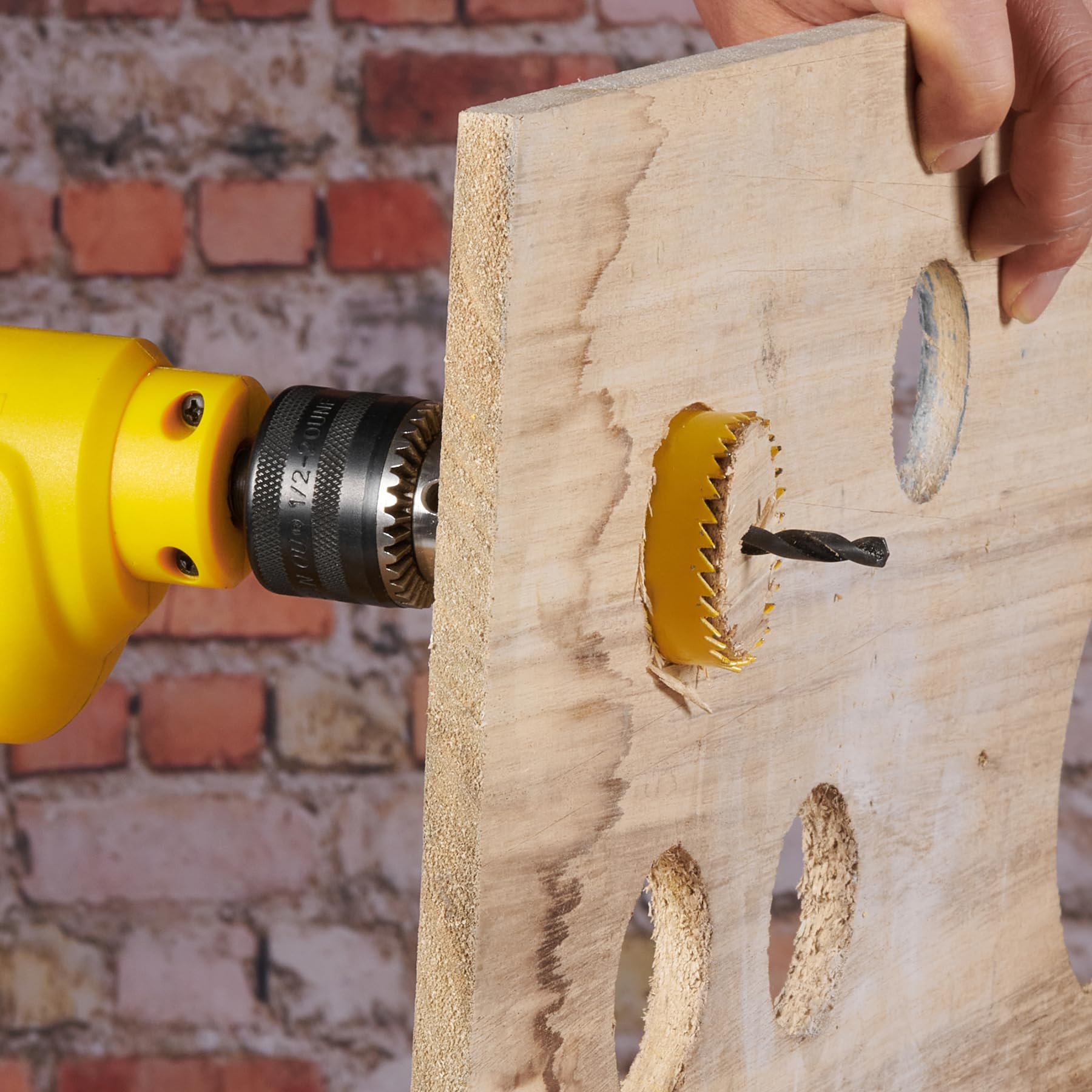 Hole Saw Set 20PCS Hole Saw Kit with 3/4"-6"(19-152mm) 13PCS Saw Blades, 2 Mandrels, 3 Drill Bits, 1 Installation Plate, 1 Hex Key