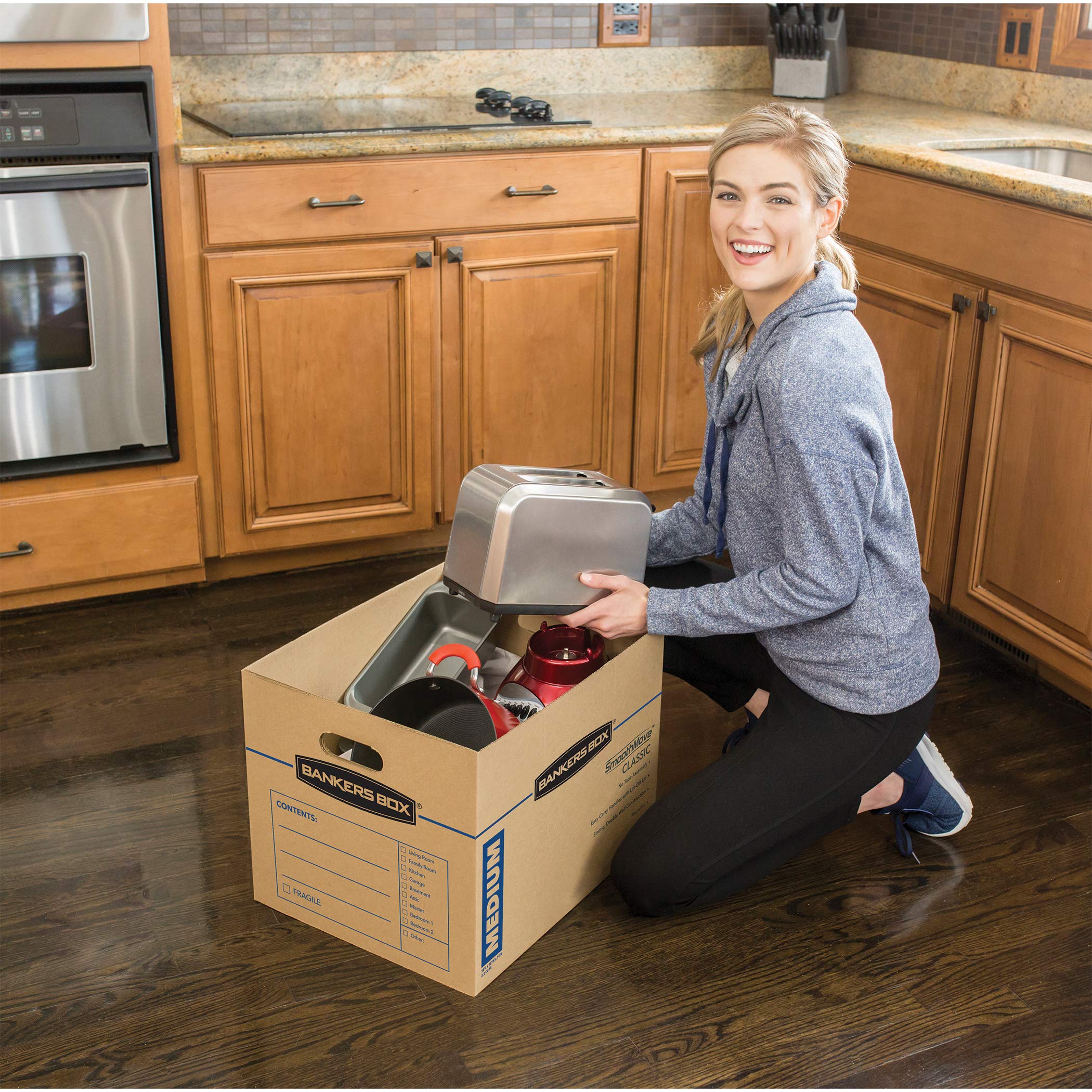 Bankers Box 20 Pack Medium Classic Moving Boxes, Tape-Free with Reinforced Handles